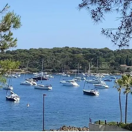 Cap D'antibes De La Garoupe Pied Dans L'eau Piscine